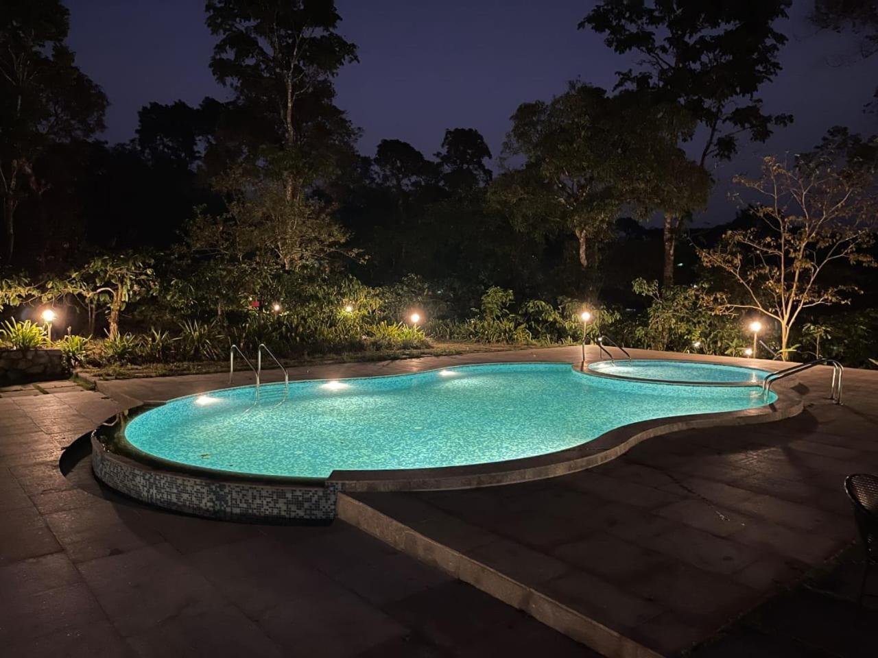 Magnolia Estates & Resorts Virajpet Exterior foto