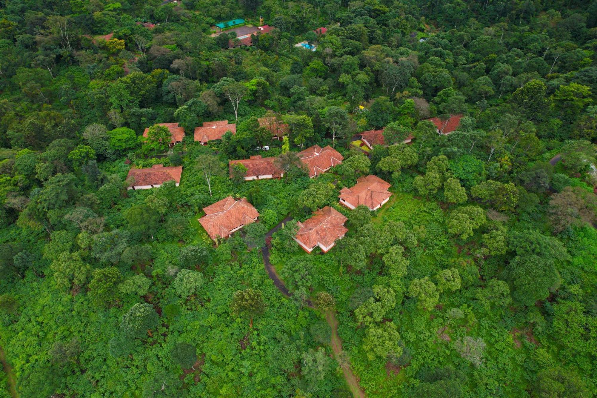 Magnolia Estates & Resorts Virajpet Exterior foto